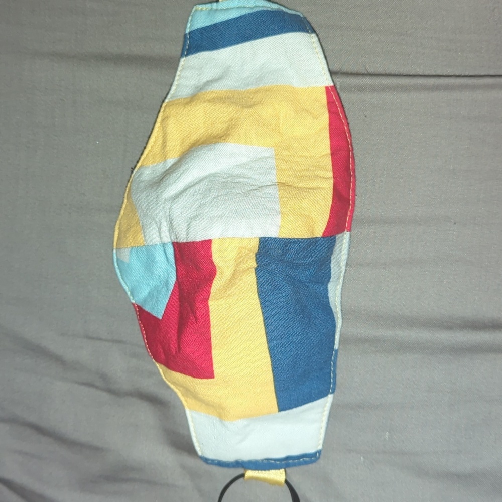 Color Block Mask